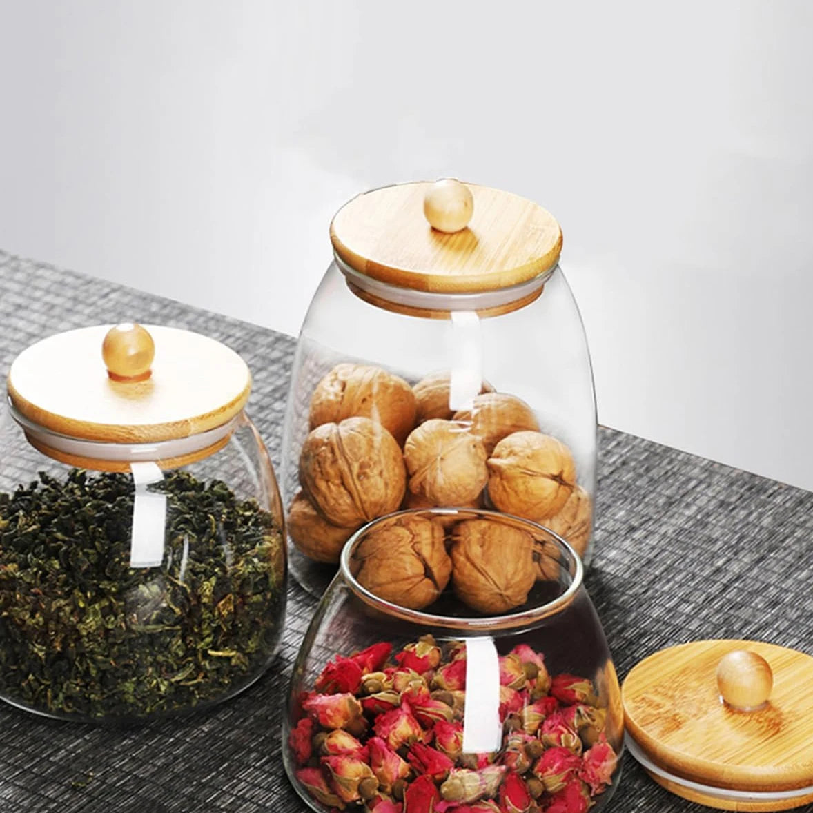 Wooden Lid Glass Sealed Jar Food Container Tea candy Kitchen Storage Bottle Jar Large Capacity Sealed For Kitchen Mason Jars